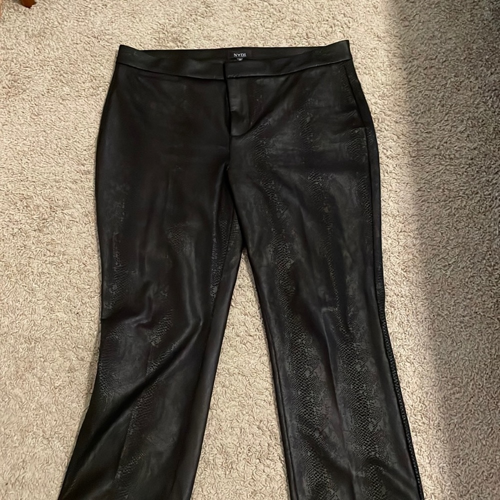 NYDJ brand new stretch black snake pants 14